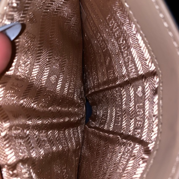 Love Moschino Quilted Faux Leather Bi-Fold Wallet - Picture 3 of 5